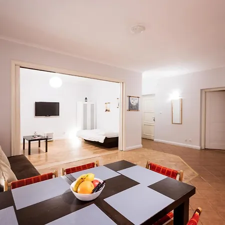 Apartamento Rr15 - At The Old Market Square-rynek Up To 8 Pers Breslavia