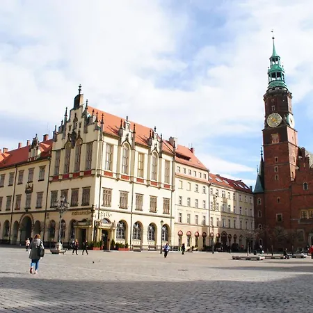 Rr15 - At The Old Market Square-rynek Up To 8 Pers Wroclaw